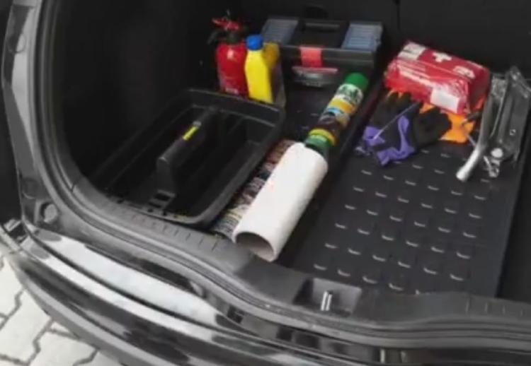 Podstawka wielofunkcyjna - ociekacz pod buty