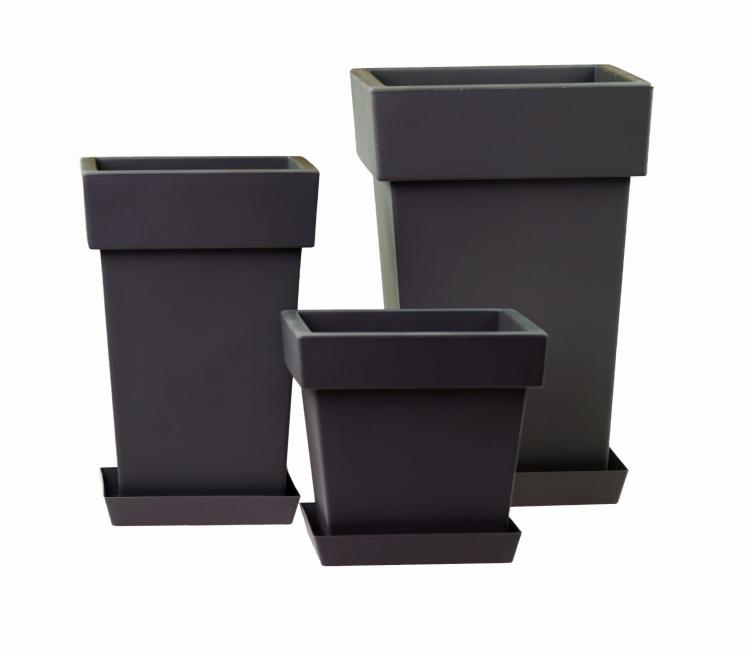 Zestaw doniczek DLOFQ i DLOFL z podstawkami