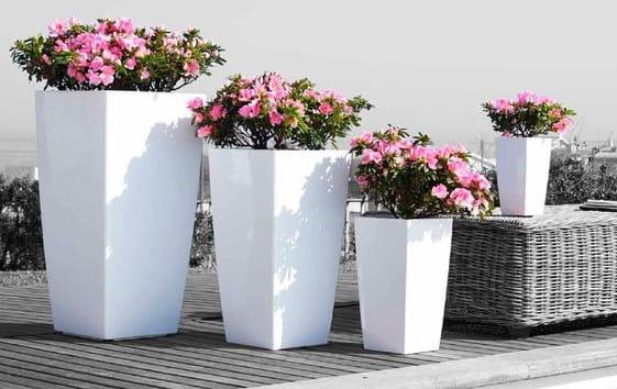 Doniczka wysoka 50 cm, kwadratowa URBI DURS265 z wkładem