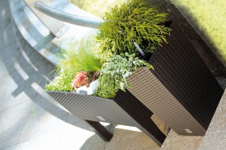 Doniczka na nóżkach, wysoka z nawadnianiem RATO Case DRTC600H