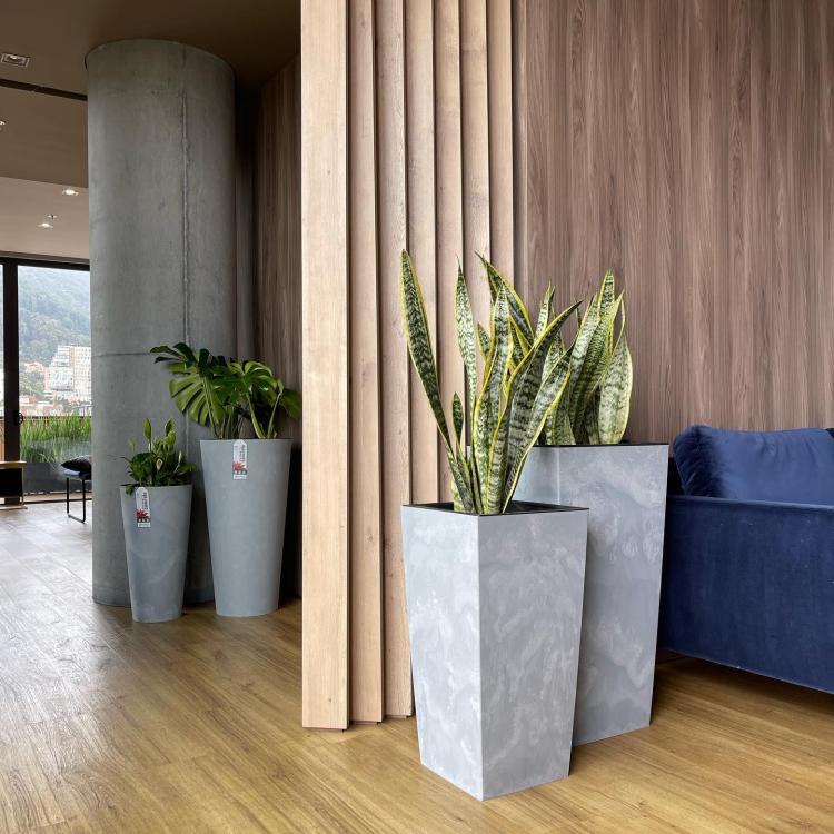 Doniczka wysoka Effect Urbi DURS325E z wkładem