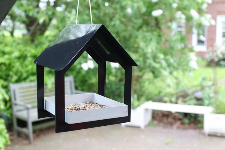 Karmnik dla ptaków wiszący, metalowy, Esschert Design