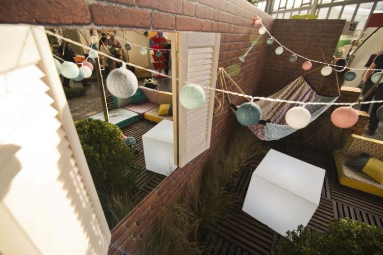 b00887e91b3beb9293dd67c19ce5cf8e