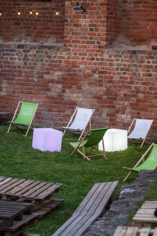 4f630f236911f34500c80dc7b8f77d76