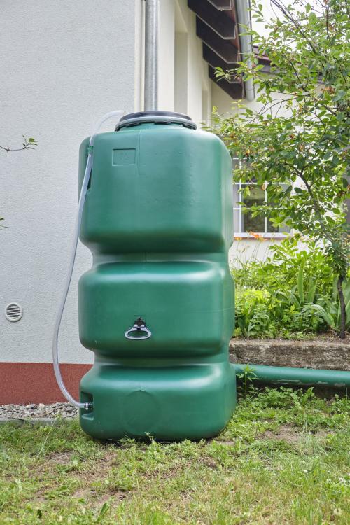 Zbiornik na wodę deszczową GARDEN 1000L ze zbieraczem i wężykiem