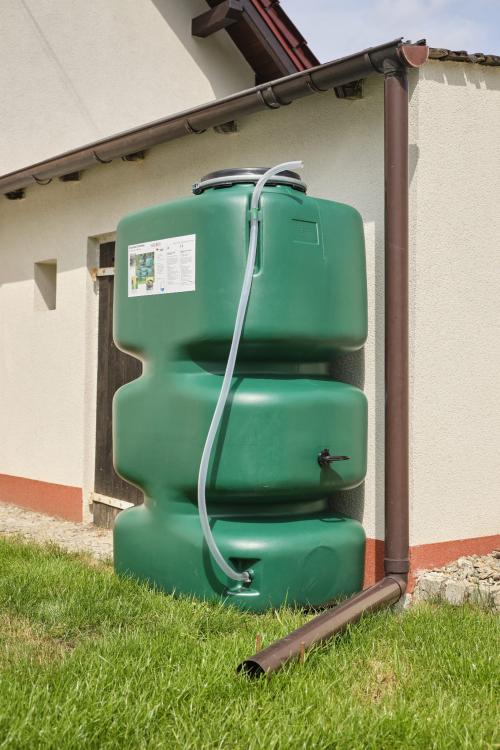 Zbiornik na wodę deszczową GARDEN 1000L ze zbieraczem i wężykiem