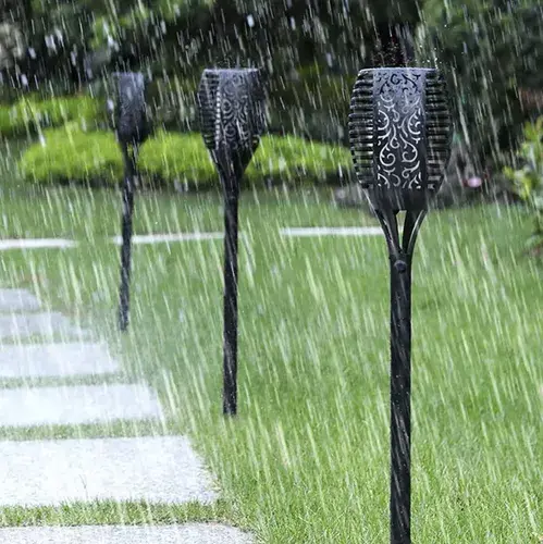 solarna lampa ogrodowa led pochodnia