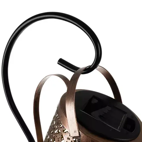 lampka ogrodowa w kształcie konewki