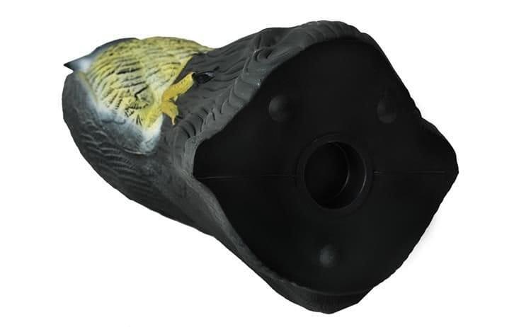 odstraszacz ptaków sokół figurka