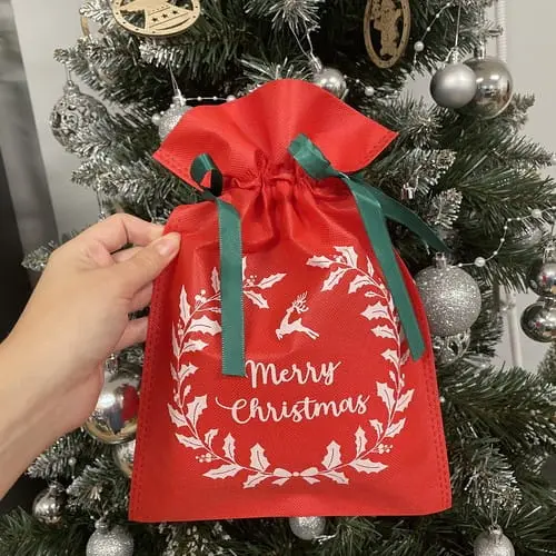 świąteczne ozdobne worki na prezenty