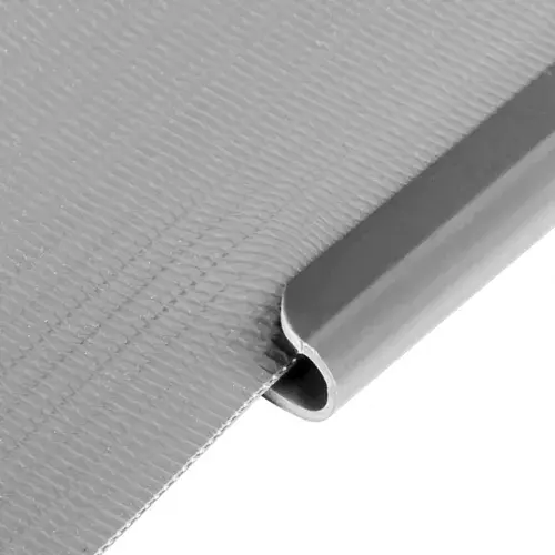 szare klipsy do taśmy ogrodzeniowej